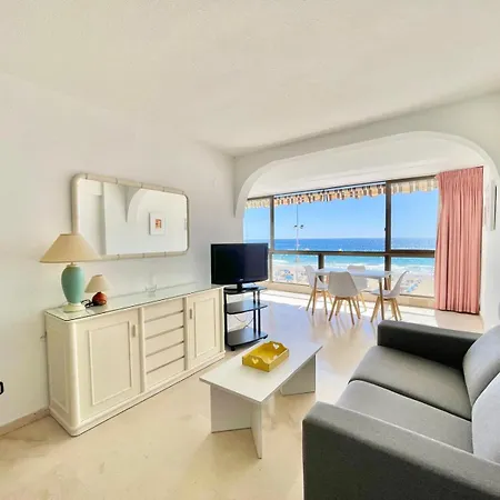 Gemelos 1 Seafront Levante *