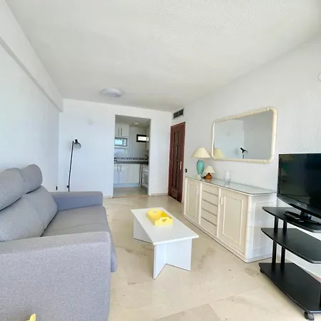 Gemelos 1 Seafront Levante Апартаменты