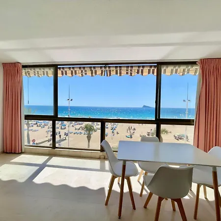 Апартаменты Gemelos 1 Seafront Levante Бенидорм